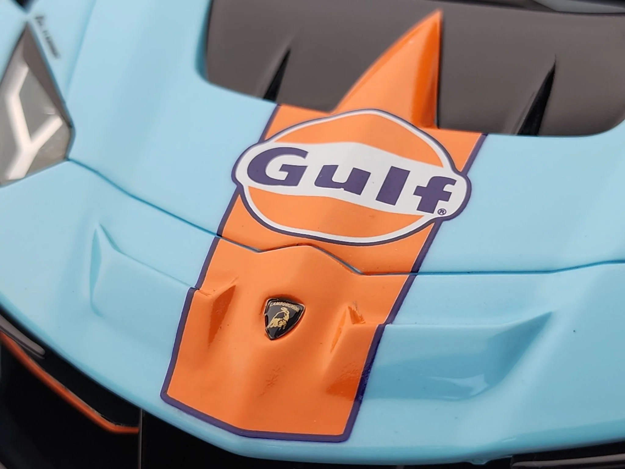Ivy Merit Lamborghini Aventador GT Evo Gulf Blue 1:18 WITH DISPLAY - Image 4