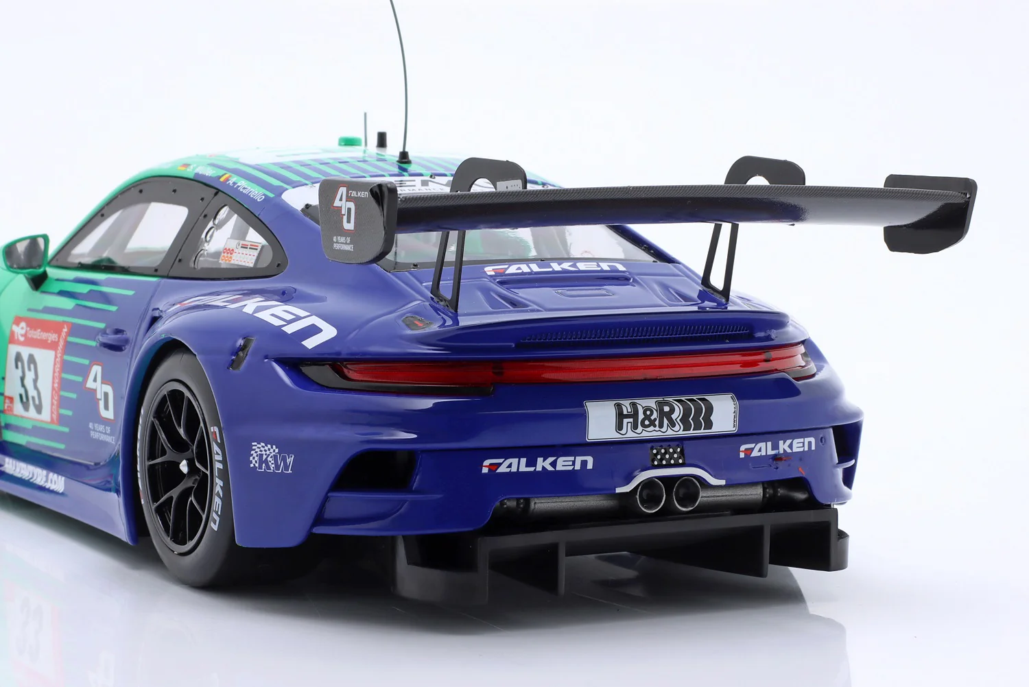 Ixo 2023 Porsche 911 992 GT3 R Team Falken Motorsports No 33 24hr Nurburgring 1:18 - Image 5