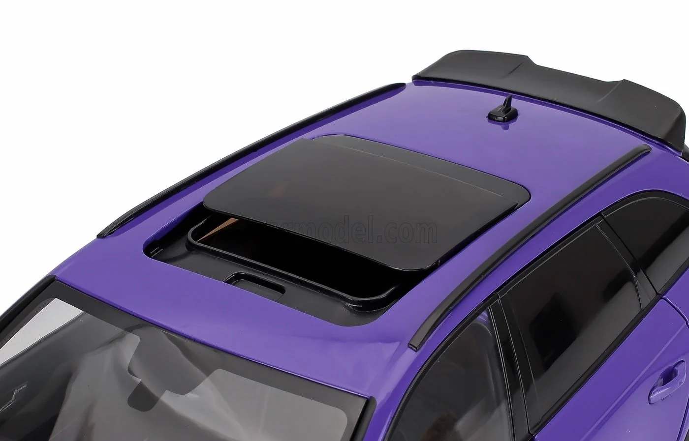 Kengfai KiloWorks 2020 Audi RS4 Avant B9 Darwin Pro Violet Purple Metallic 1:18 - Image 2