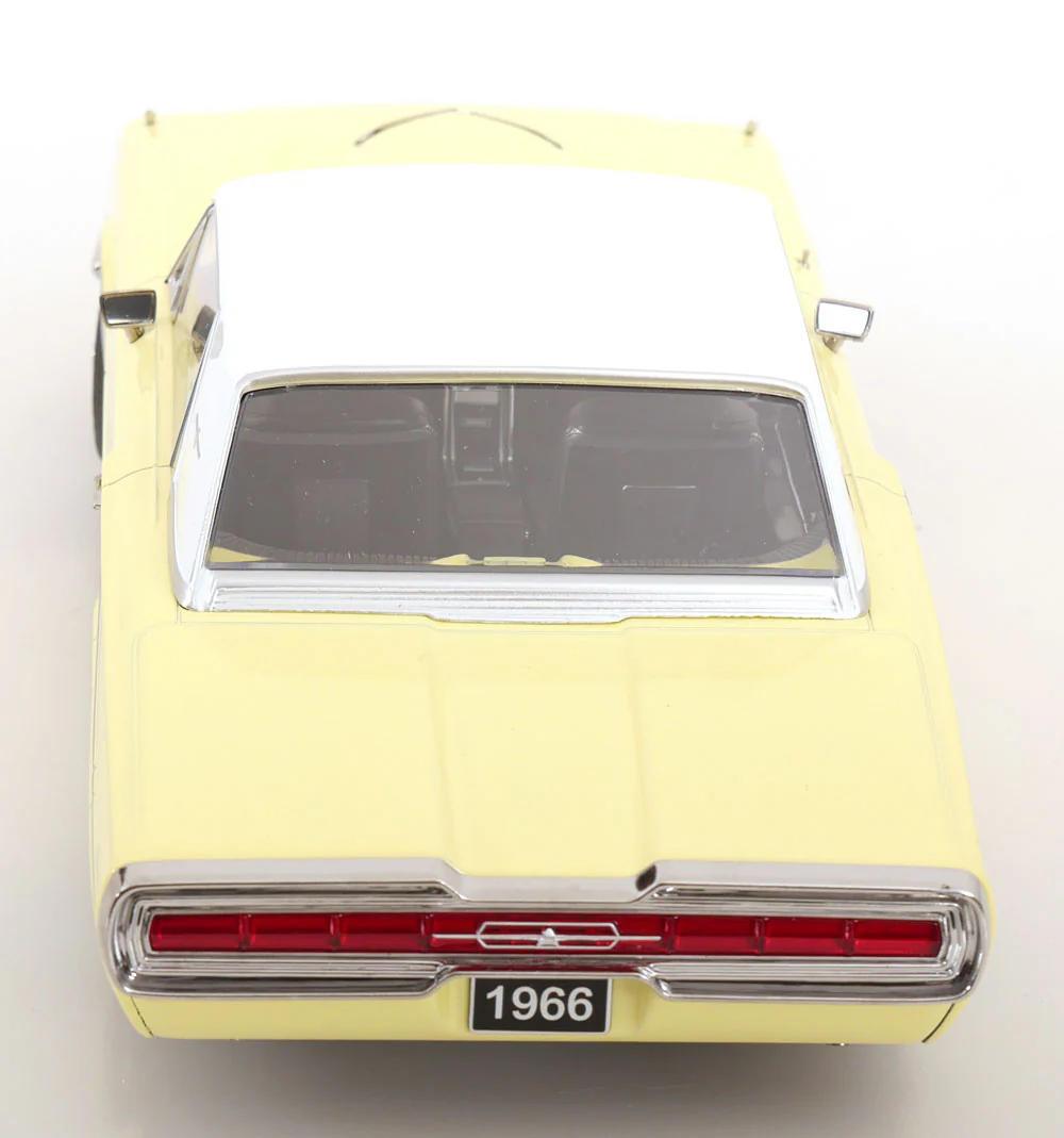 KK Scale 1966 Ford Thunderbird Hardtop Coupe Pale Yellow 1:18 - Image 5
