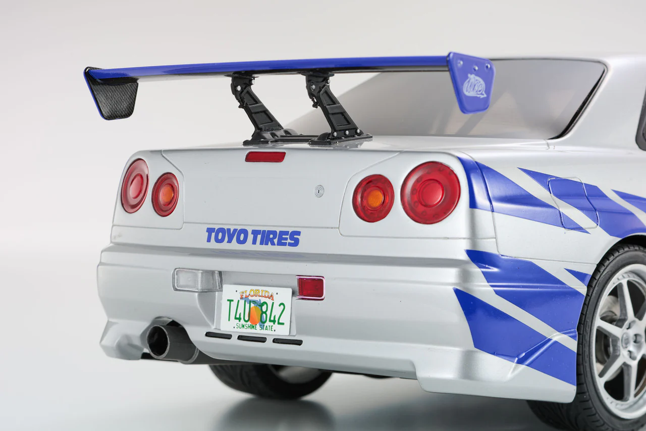 Kyosho 1999 Nissan Skyline GT-R (R34) "2 Fast 2 Furious" Silver & Blue 1:12 - Image 12