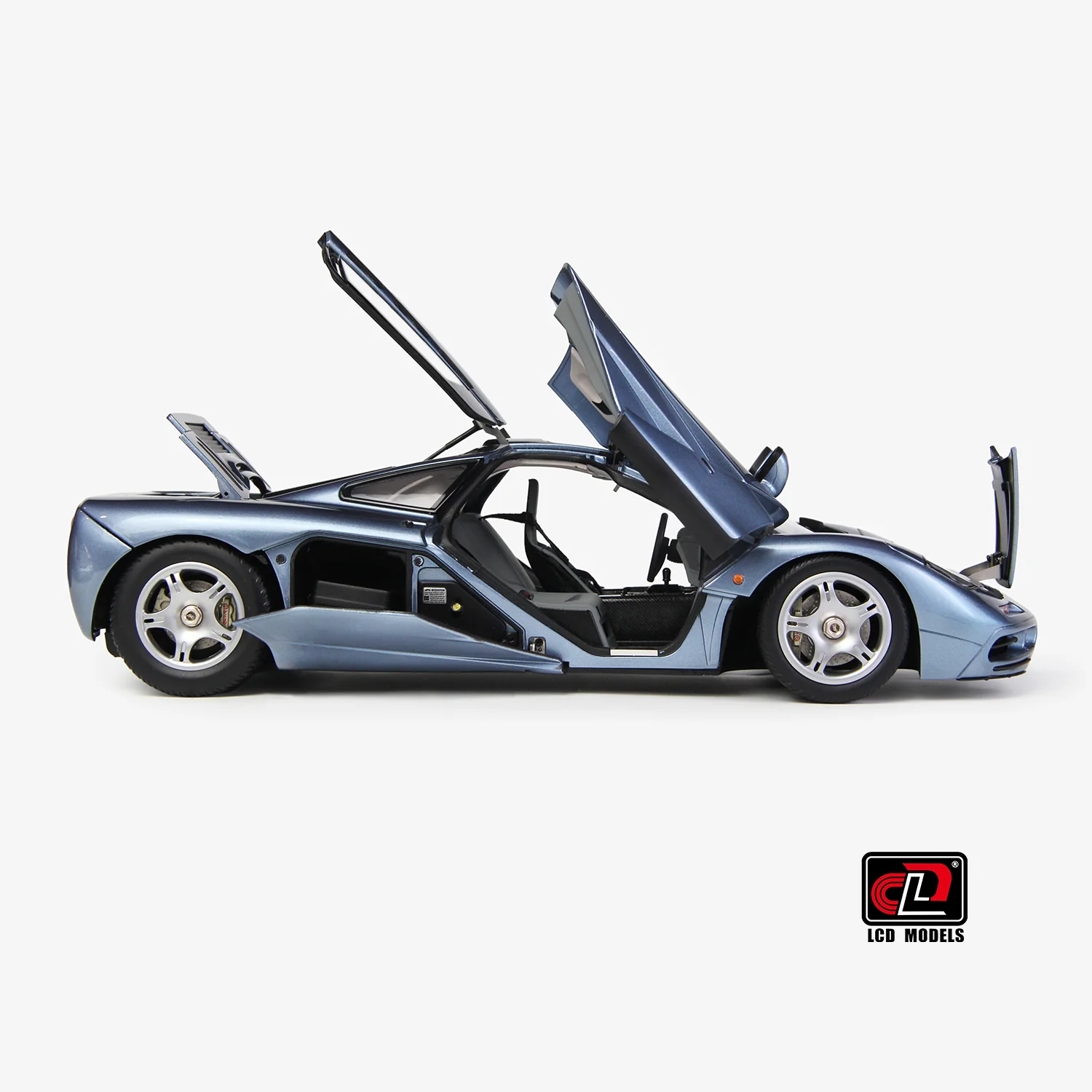 LCD 1993 Mclaren F1 XP5 Frozen Blue Metallic 1:18 - Image 7