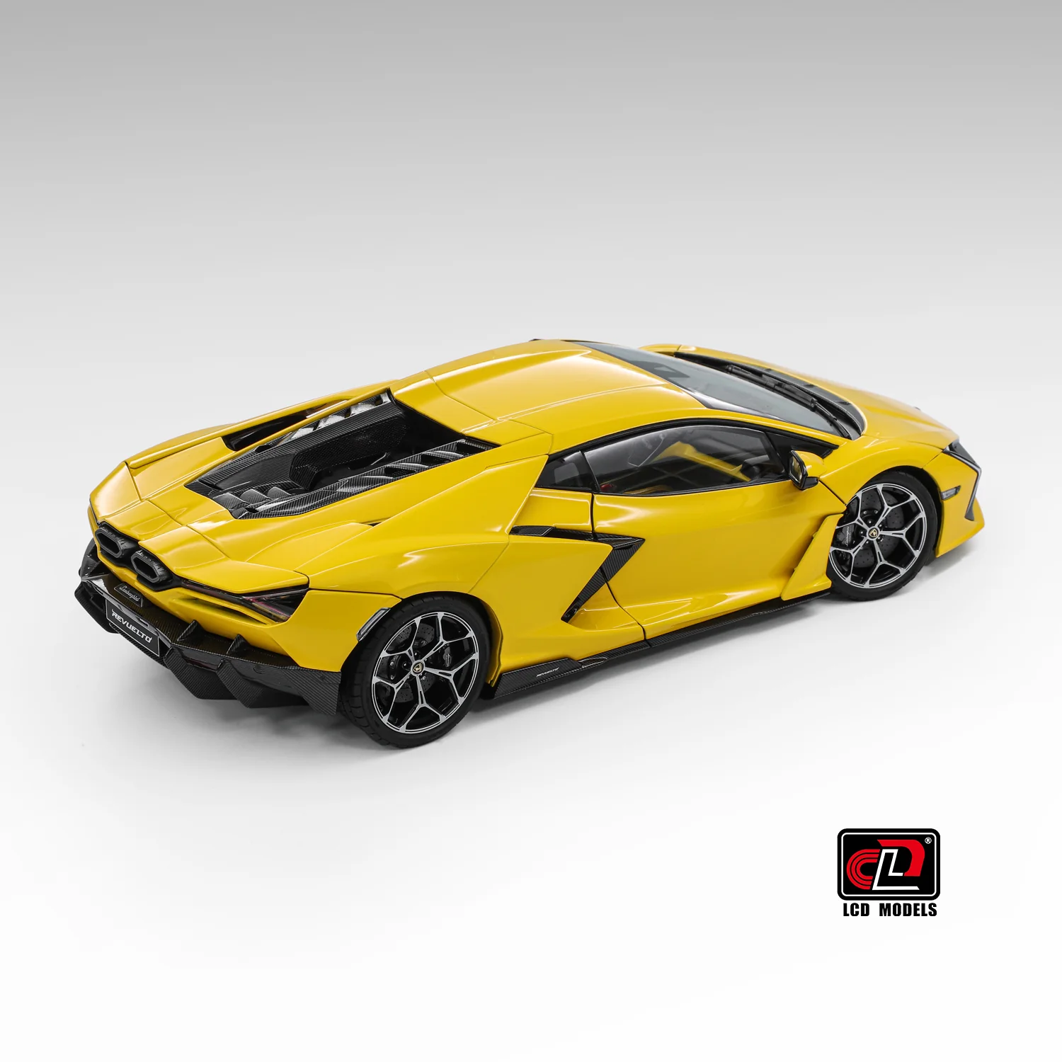 LCD 2024 Lamborghini Revuelto Yellow 1:18 - Image 6