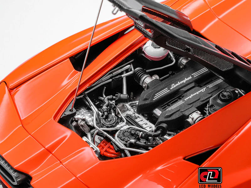 LCD 2024 Lamborghini Revuelto Orange 1:18 - Image 5