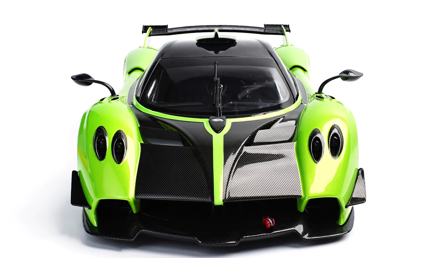 LCD Pagani Huayra R Green Carbon 1:18 - Image 3