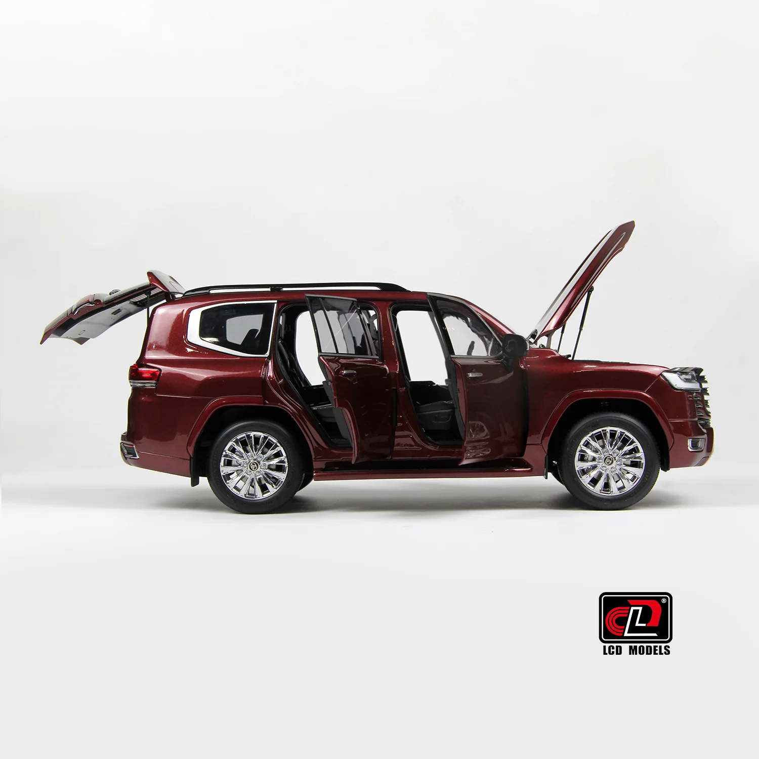 LCD Toyota Land Cruiser 300-ZX Dark Red 1:18 - Image 11