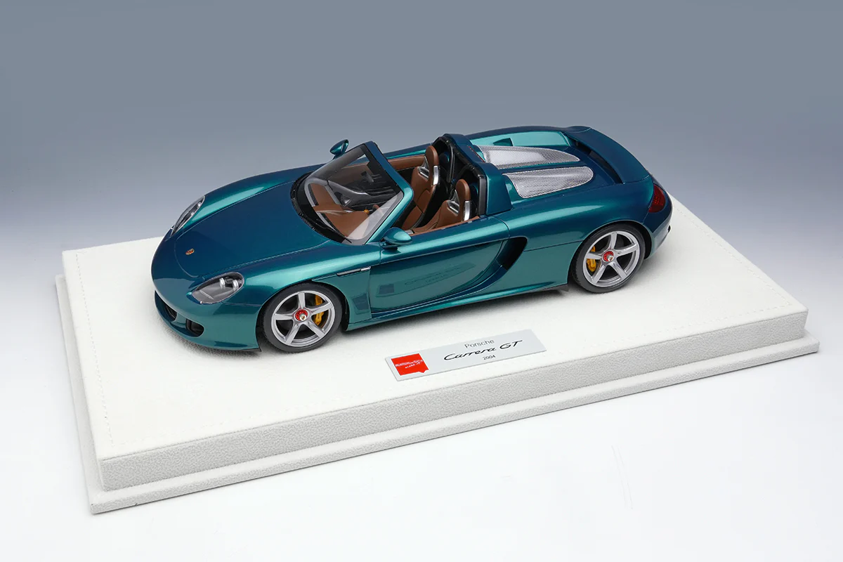 Make Up Co., Ltd / Eidolon 2004 Porsche Carrera GT Turquoise Green Metallic WITH DISPLAY 1:18