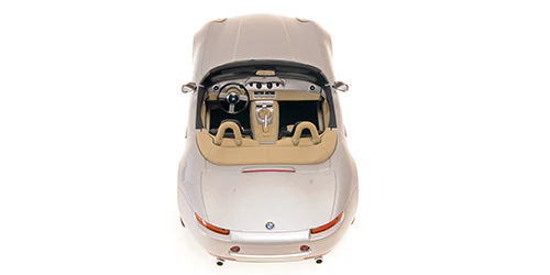 Minichamps 2000 BMW Z8 Roadster Silver 1:18 - Image 5