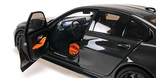 Minichamps 2024 BMW M3 (G80) Grey Metallic 1:18 - Image 7