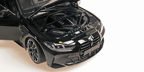 Minichamps 2024 BMW M4 Coupe (G82) w/ Black Carbon Roof Black Metallic 1:18 - Image 5