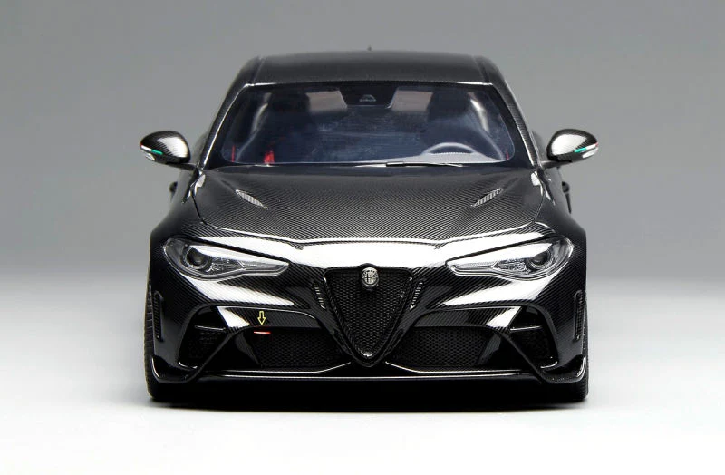 Motorhelix Alfa Romeo Giulia GTAm Full Carbon Fiber 1:18 - Image 7