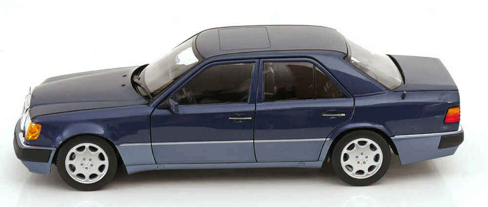 Norev 1990 Mercedes-Benz E Class 500E (W124) 2 Tone Blue 1:18 - Image 5