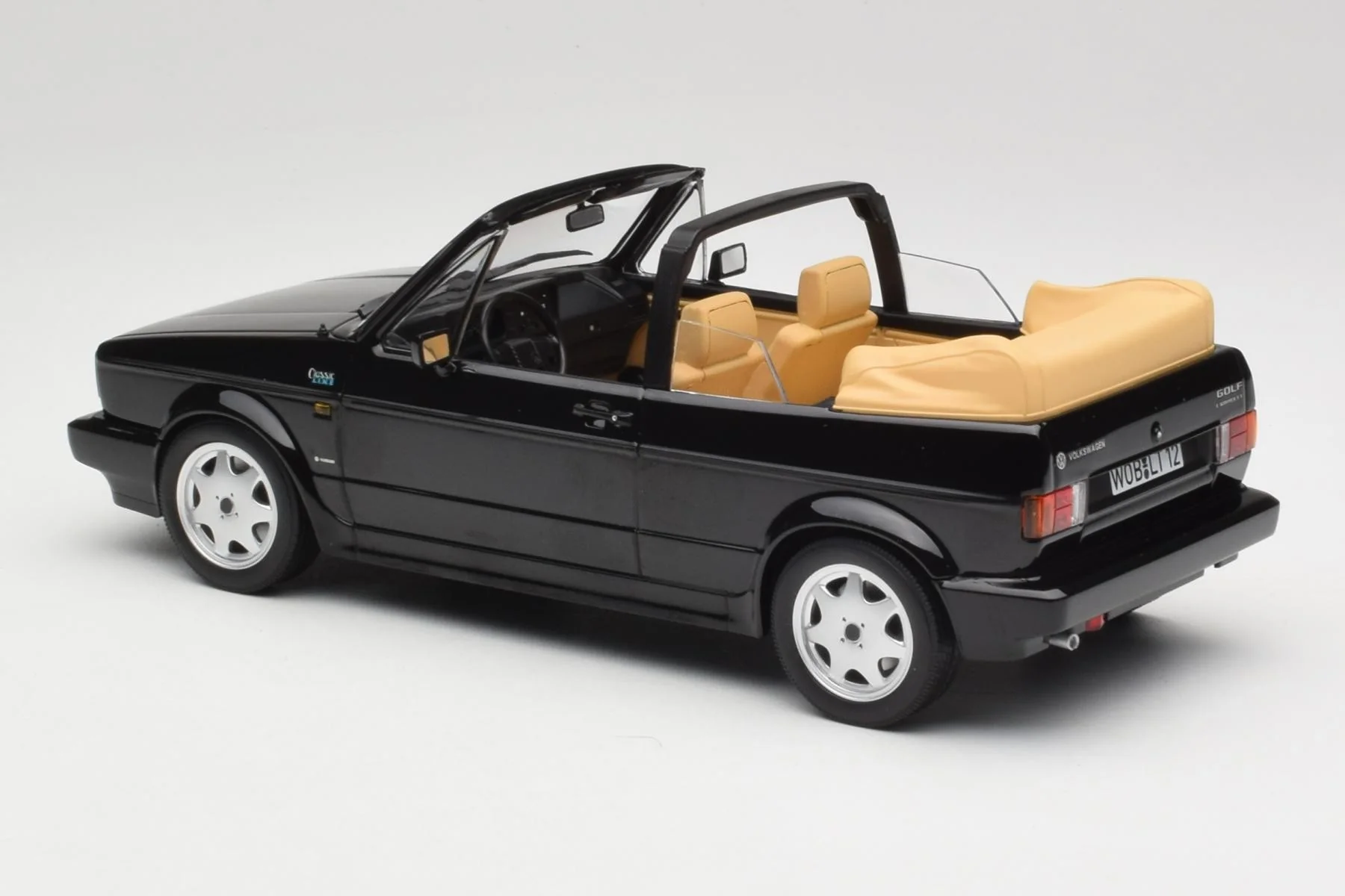 Norev 1992 Volkswagen Golf MK I Cabriolet Black 1:18 - Image 5