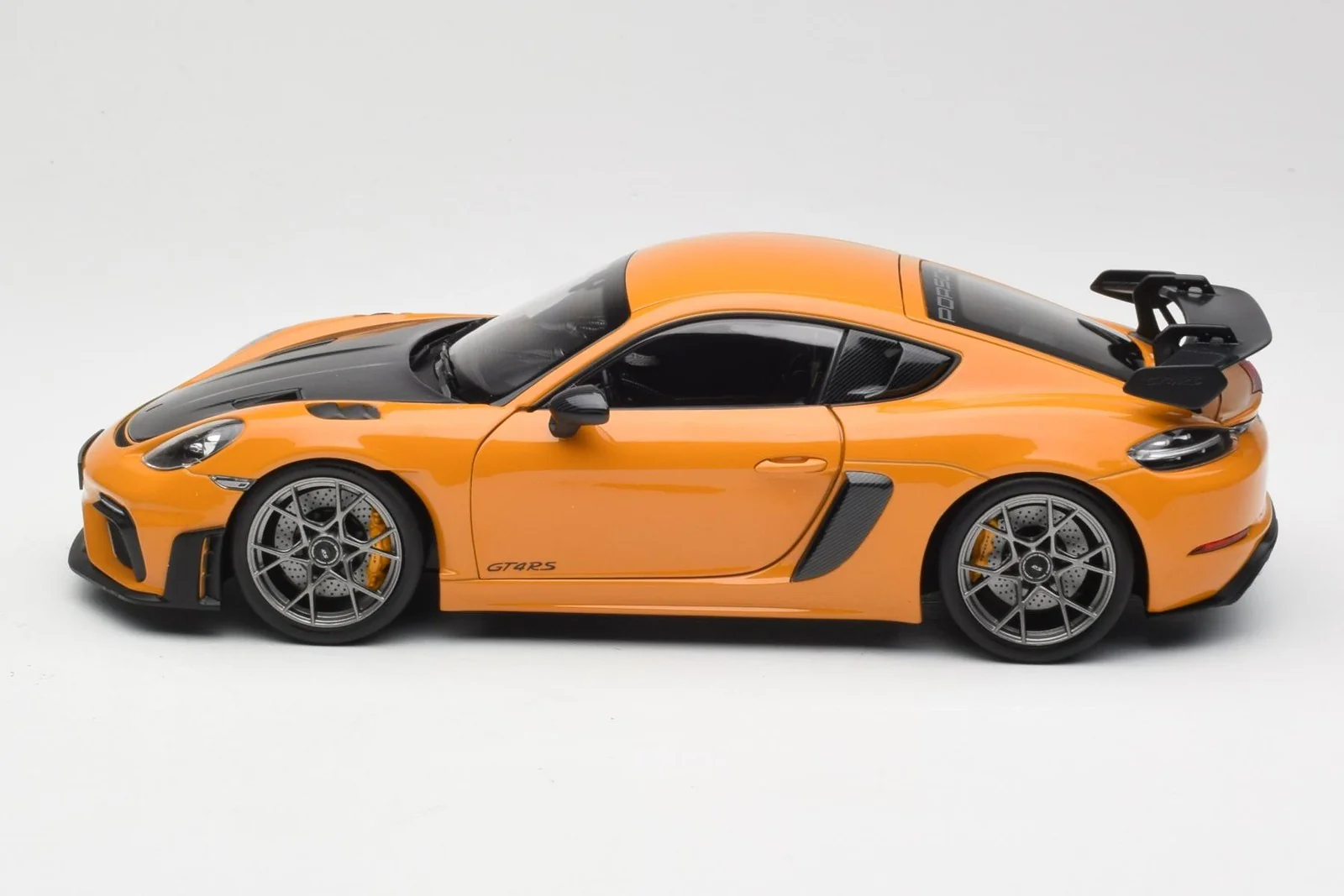 Norev 2023 Porsche 718 Cayman GT4 RS w/ Weissach Package Bahama Yellow 1:18 - Image 4