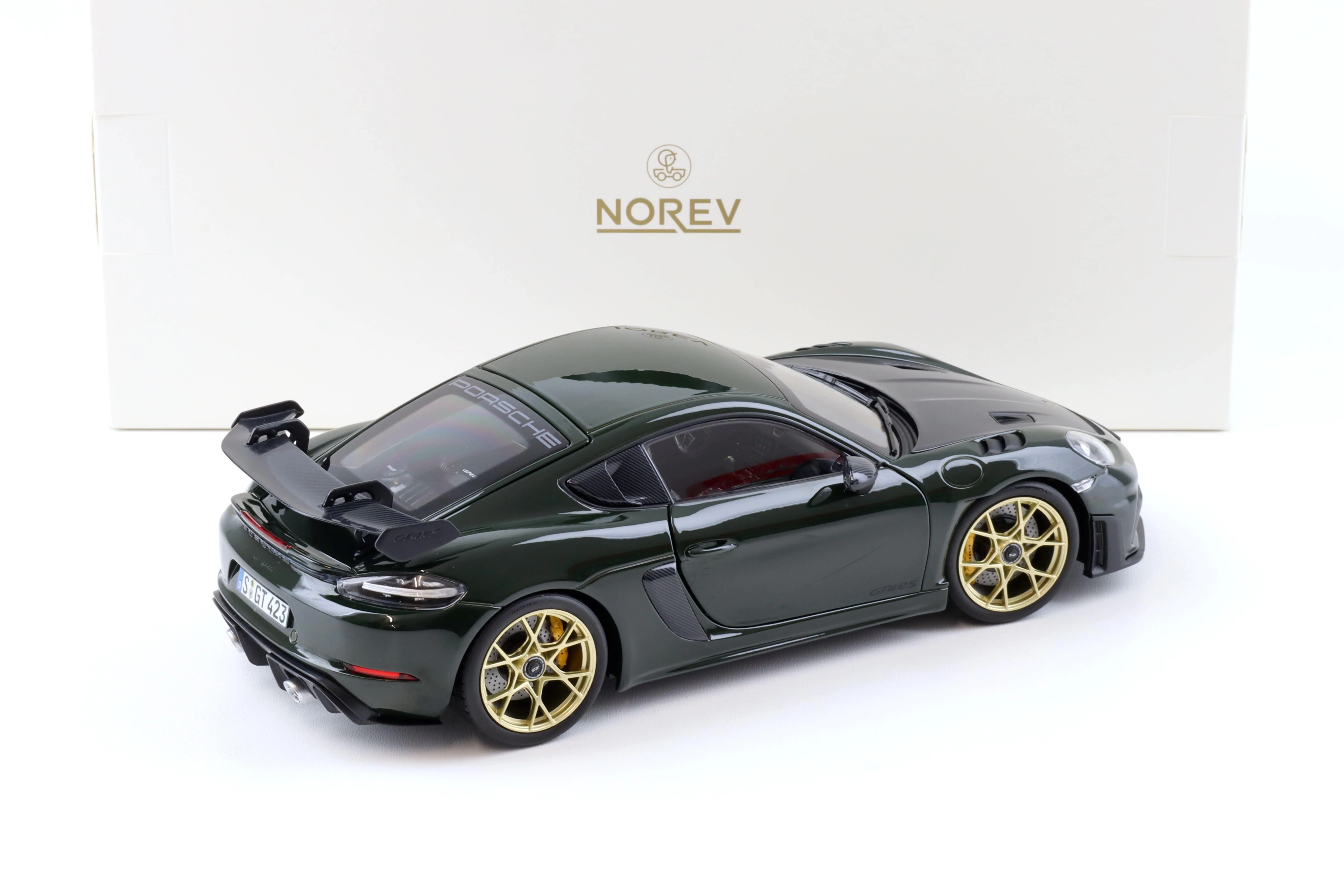 Norev 2023 Porsche 718 Cayman GT4 RS w/ Weissach Package Brewster Green 1:18 - Image 3