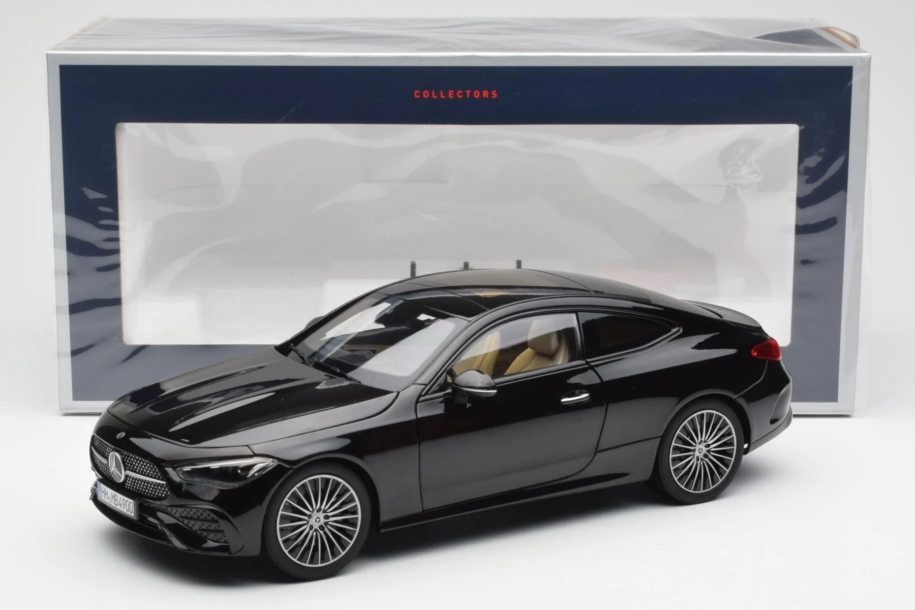 Norev 2024 Mercedes-Benz CLE Coupe C236 Obsidian Black Metallic 1:18 - Image 8