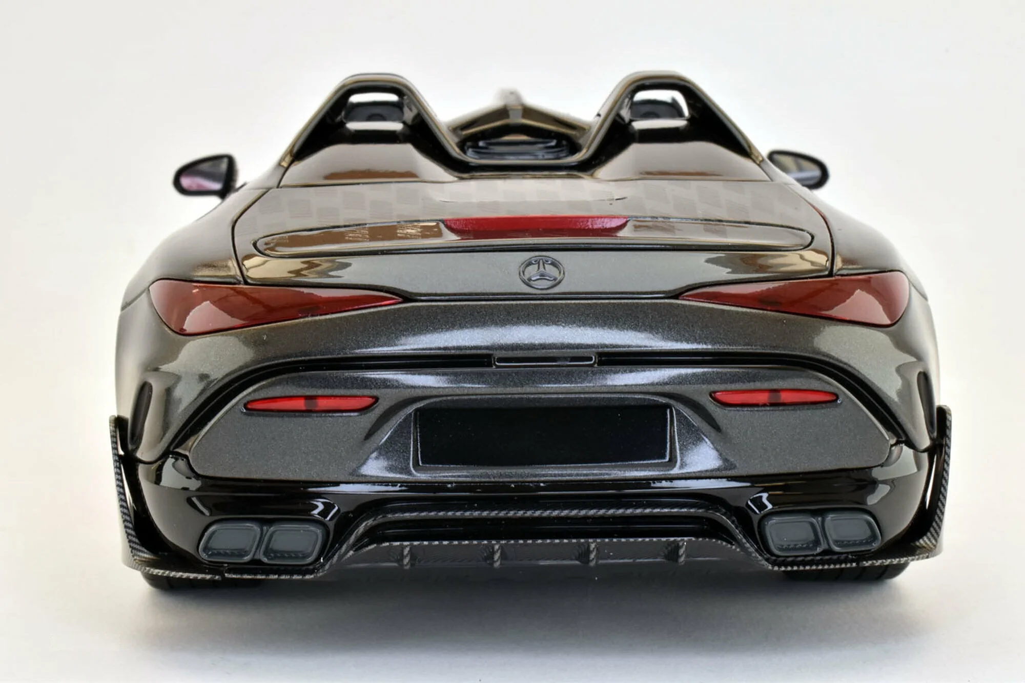 NZG 2025 Mercedes Benz AMG Purespeed SL63 Red 1:18 DEALER EDITION - Image 5
