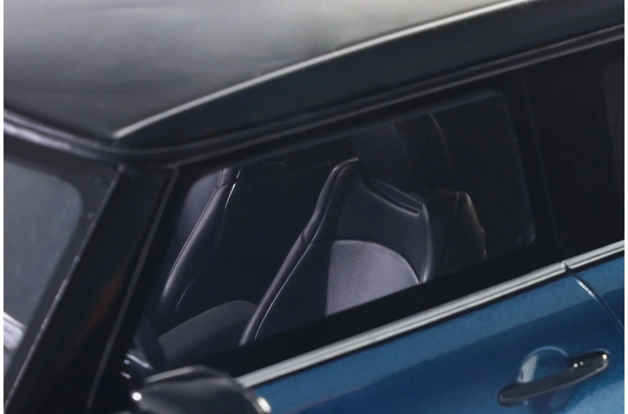 Otto 2021 Mini Cooper S Island Blue w/ Black Stripes 1:18 - Image 9