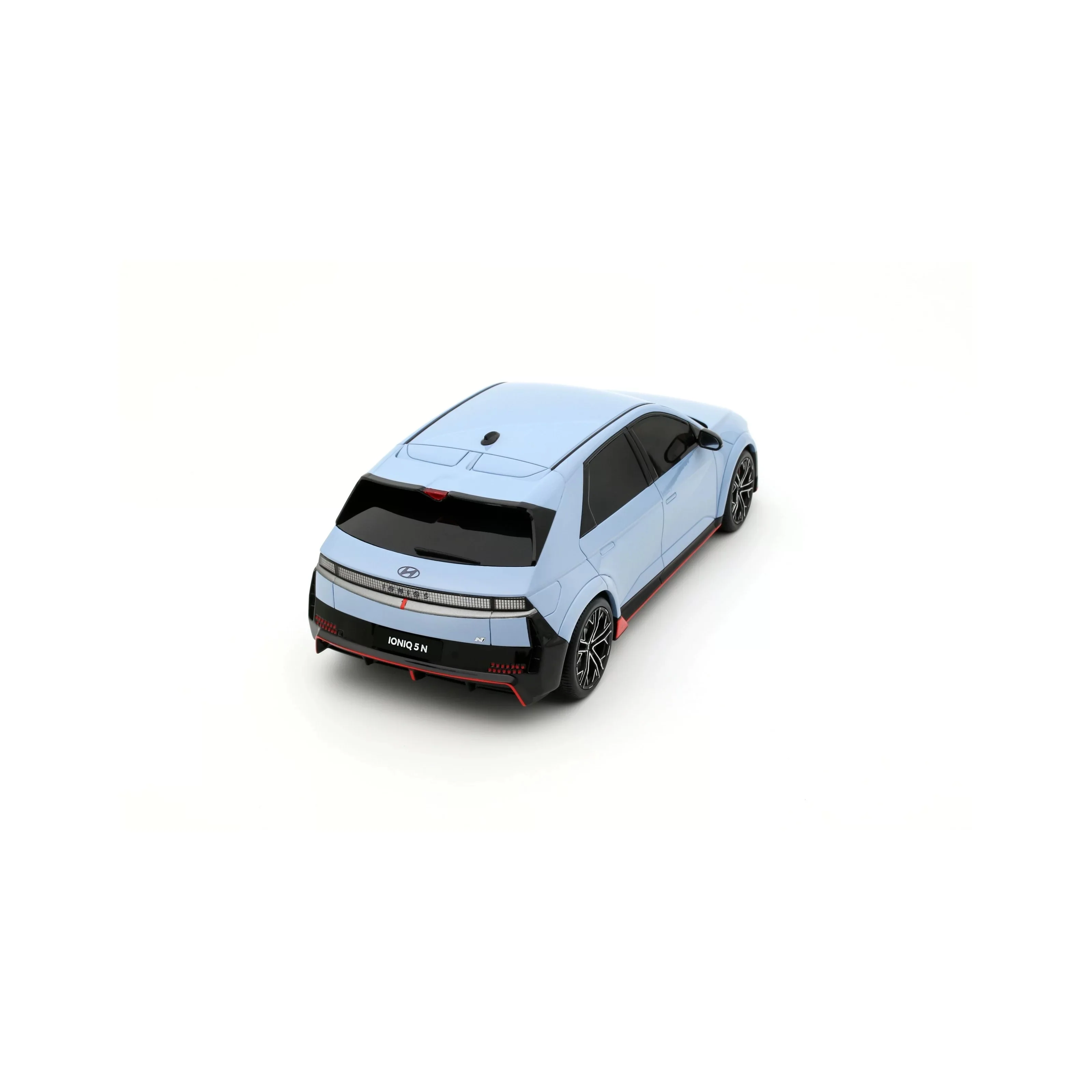 Otto 2023 Hyundai Ioniq 5 N Performance Hatchback Light Blue 1:18 - Image 7