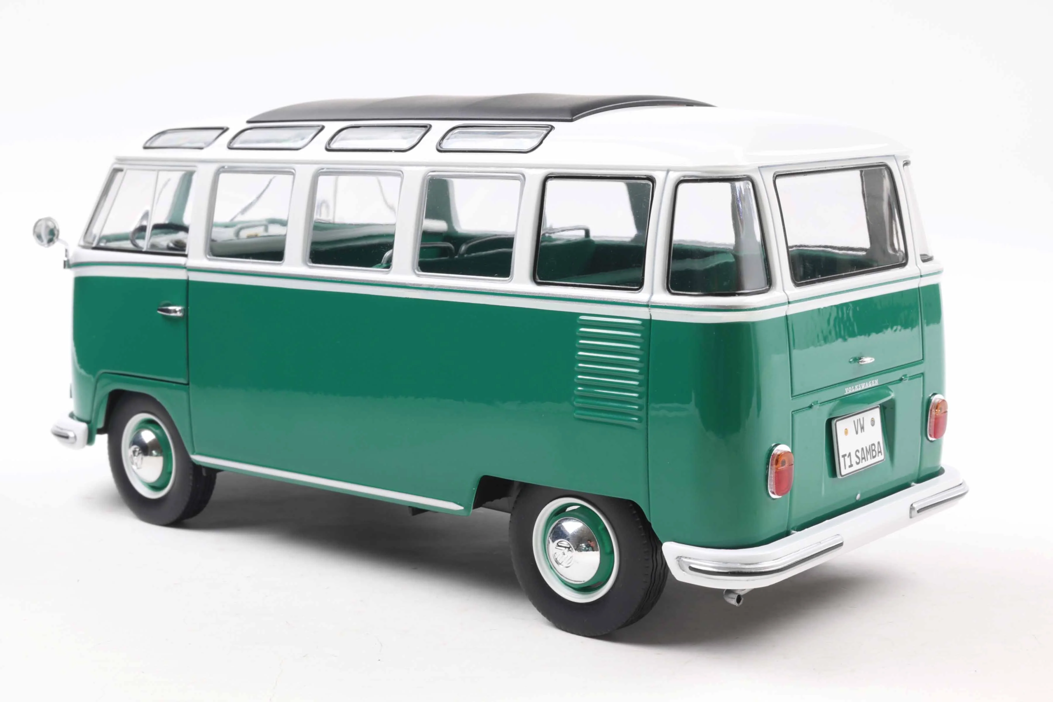 Solido 1962 Volkswagen T1 Samba Minibus Green 1:18 - Image 8