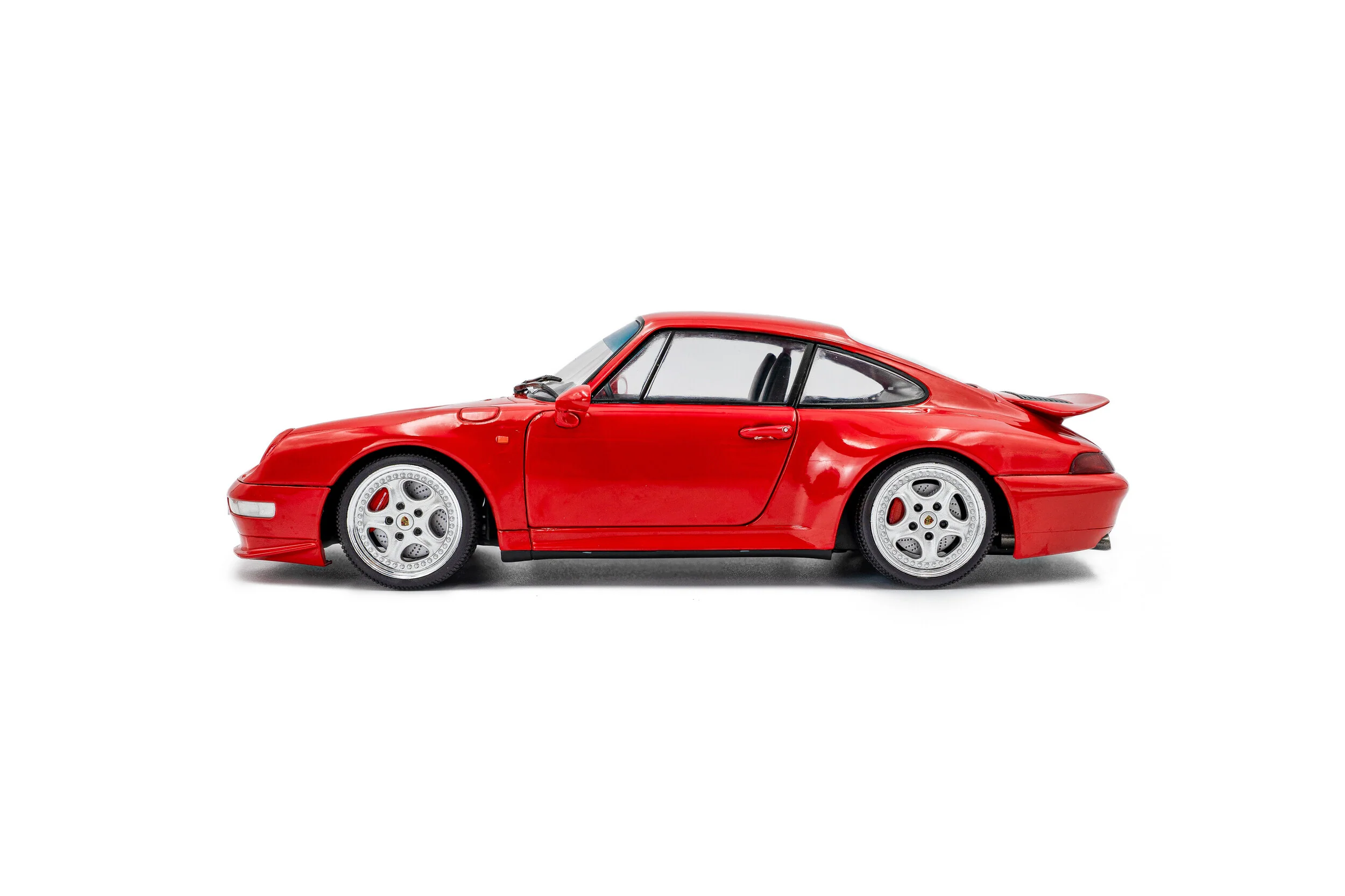 Solido 1997 Porsche 911 (993) Carrera RS Coupe Guards Red 1:18 - Image 2
