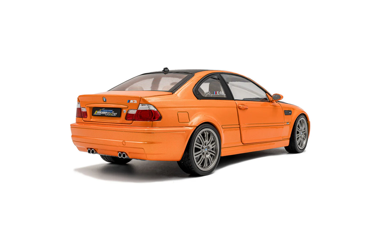 Solido 2000 BMW E46 Coupe Orange w/ Black Hood 1:18 - Image 5