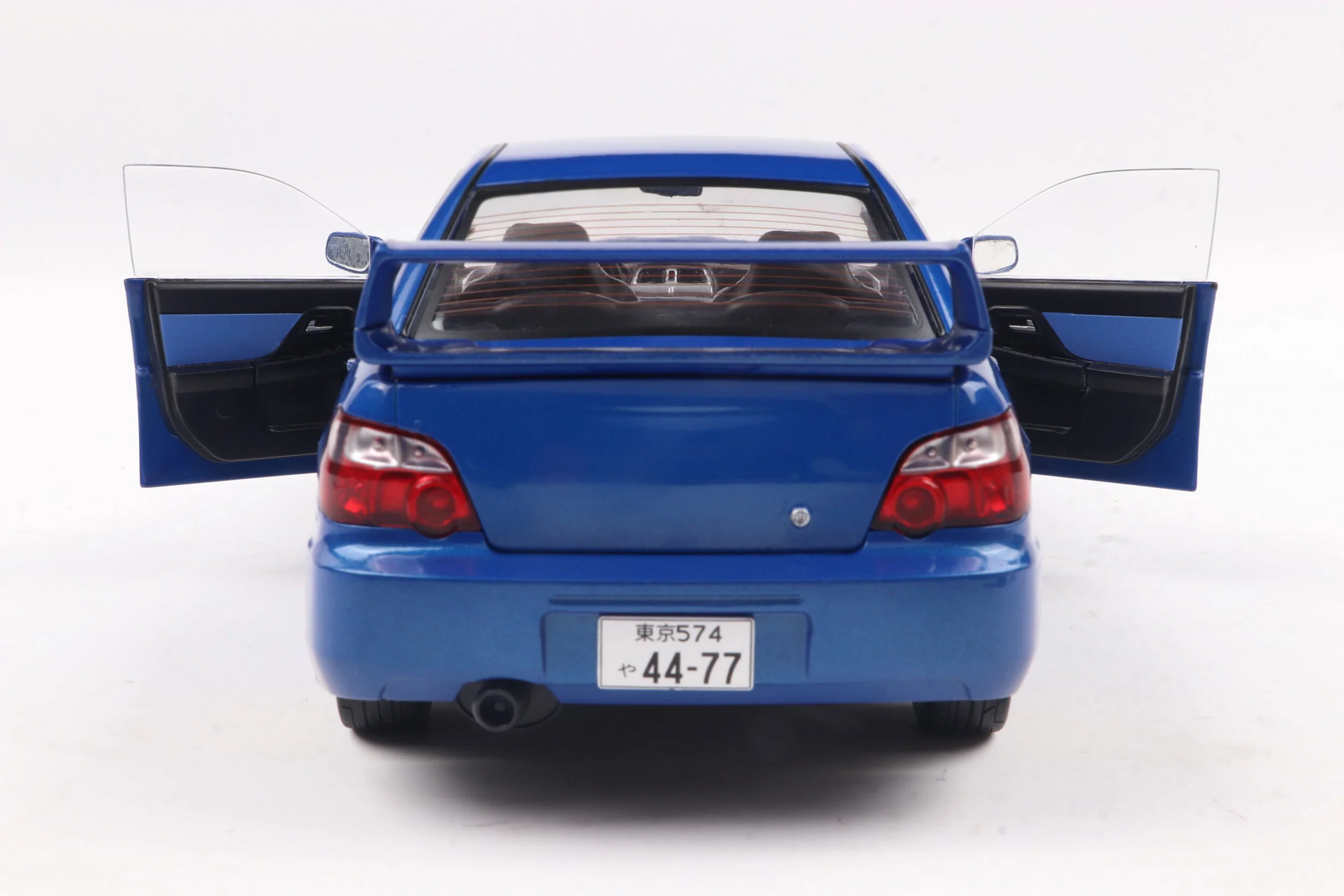 Solido 2003 Subaru WRX STi (GDB) Sonic Blue w/ Gold Wheels 1:18 - Image 7