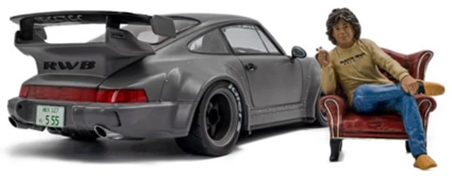 Solido 2016 Porsche 911 (964) RWB Bodykit Nardo Grey w/ Akira Nakai Figure 1:18 - Image 7