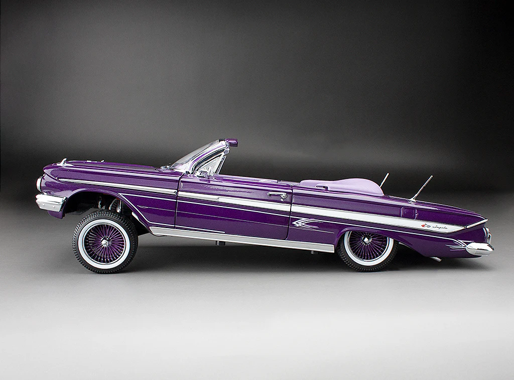 Sun-Star 1961 Chevy Impala Open Convertible Lowrider w Movable Suspension Purple 1:18 - Image 13