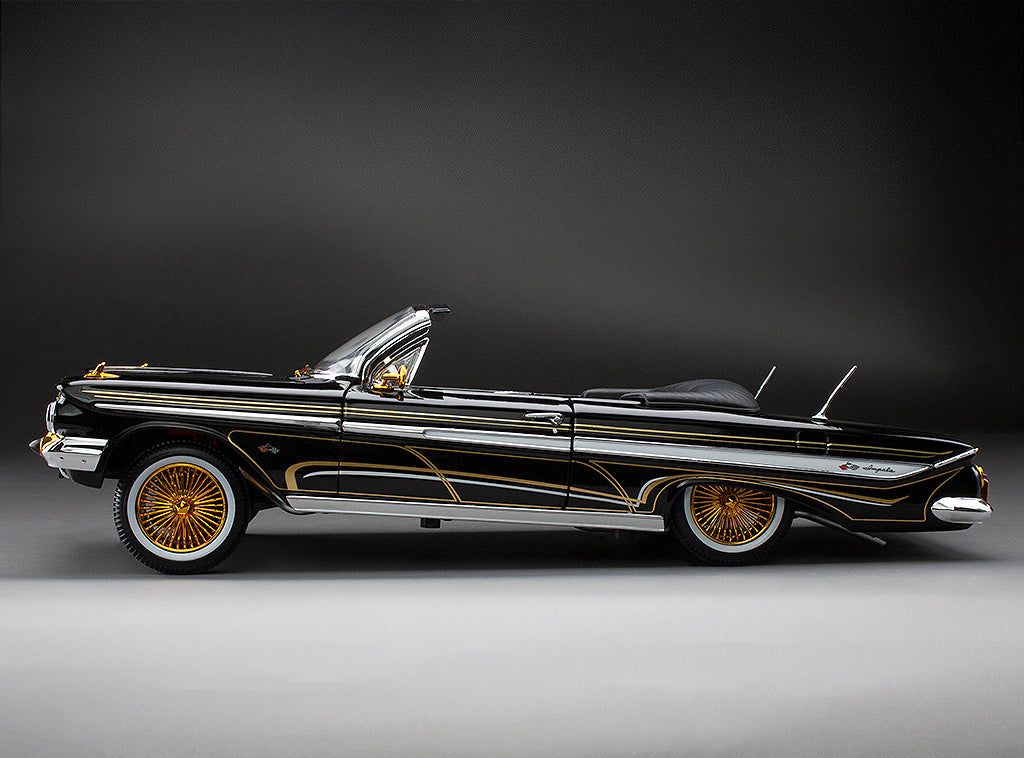 Sun-Star 1961 Chevy Impala Open Convertible Lowrider w Movable Suspension Black w/ Gold Wheels 1:18 - Image 15