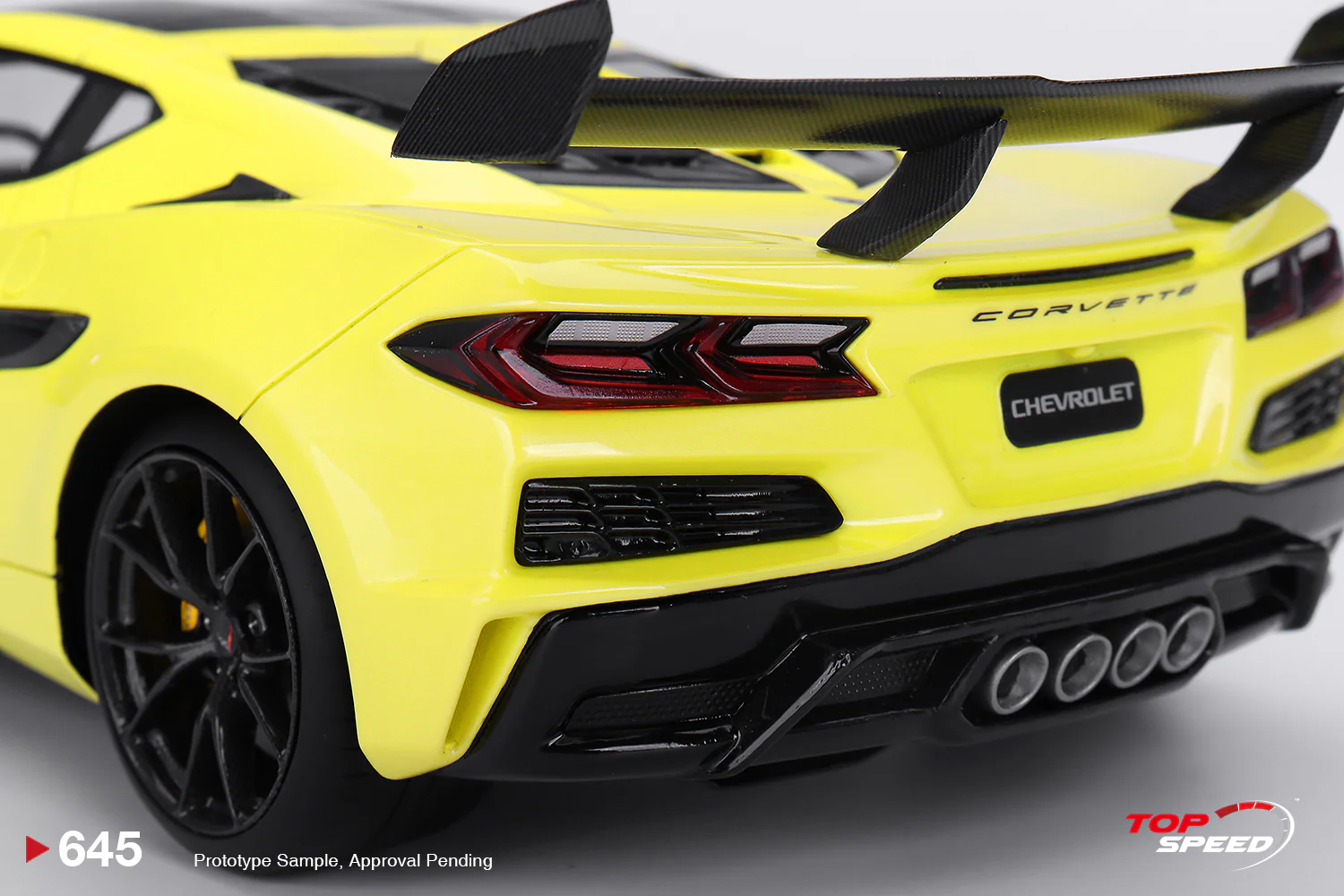 Topspeed 2025 Chevrolet Corvette ZR1 Accelerate Yellow Metallic 1:18 - Image 6