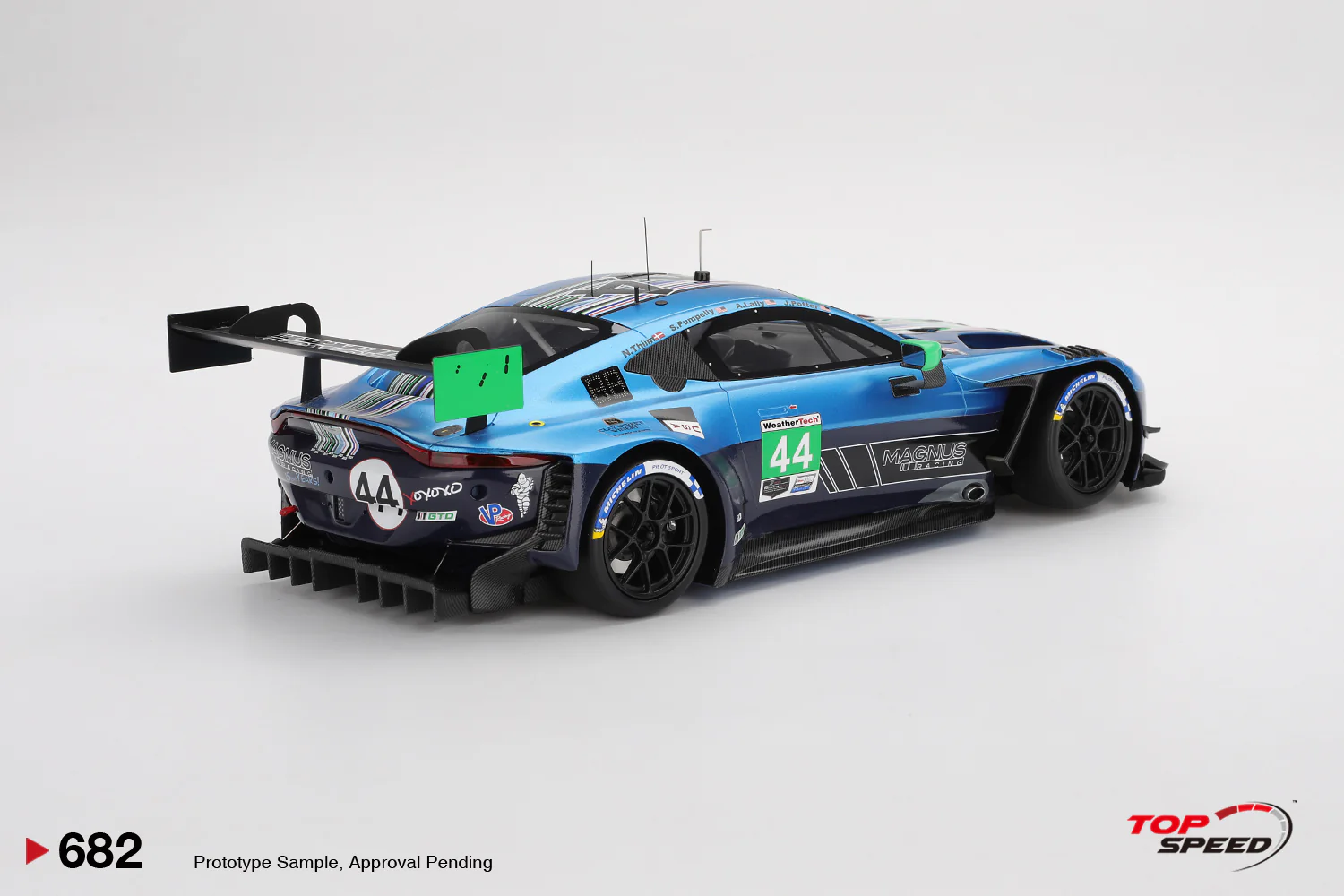 Topspeed Aston Martin Vantage GT3 EVO #44 Magnus Racing 2025 IMSA Daytona 24hrs 1:18 - Image 2