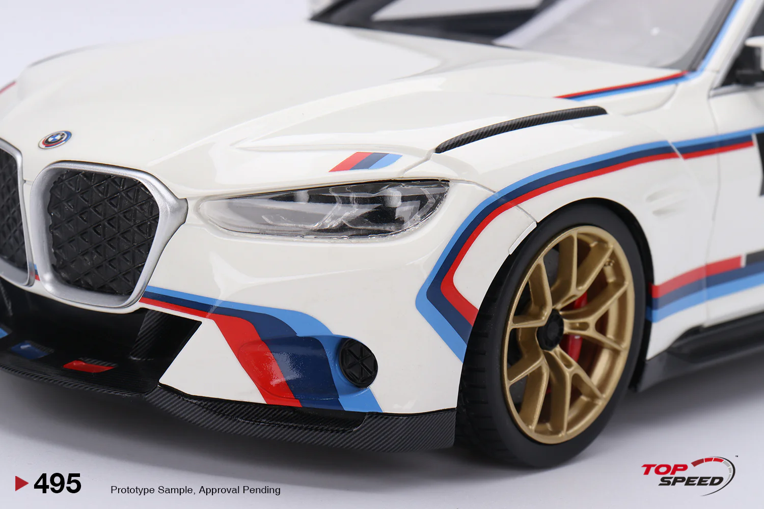 Topspeed BMW M4 3.0 CSL (G82) #50 Off White 1:18 - Image 4