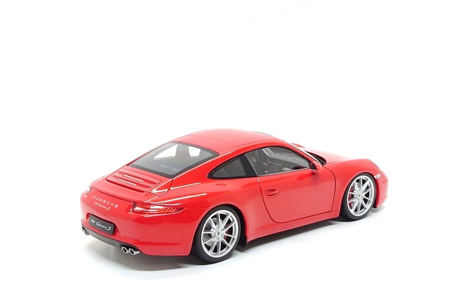 Welly 2013 Porsche 911 991 Carrera S Coupe Guards Red 1:18 - Image 2