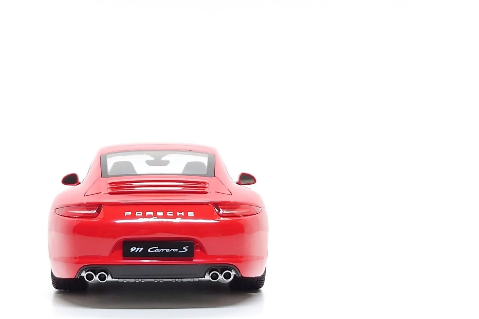 Welly 2013 Porsche 911 991 Carrera S Coupe Guards Red 1:18 - Image 5
