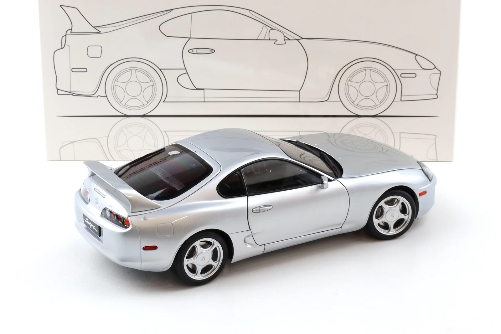 Whelart 1993 Toyota Supra MK4 (A80) Silver RHD 1:18 - Image 4