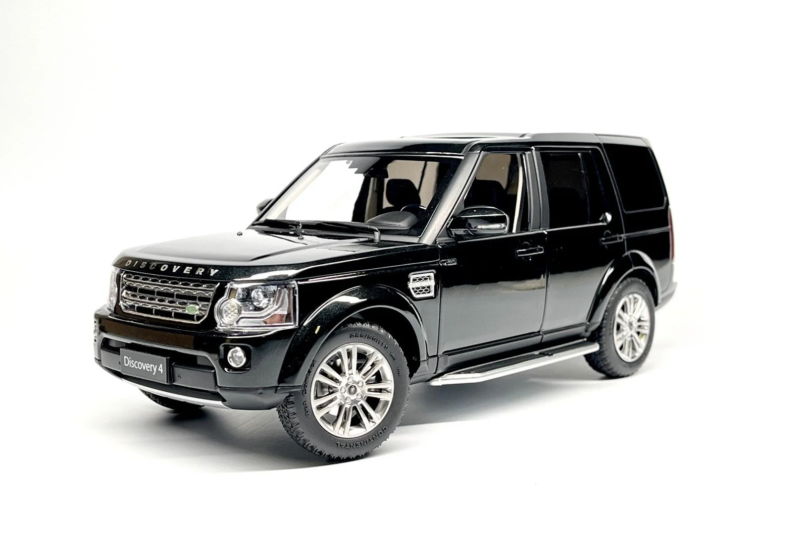 Whelart 2019 Land Rover Discovery 4 LR4 Black Metallic 1:18